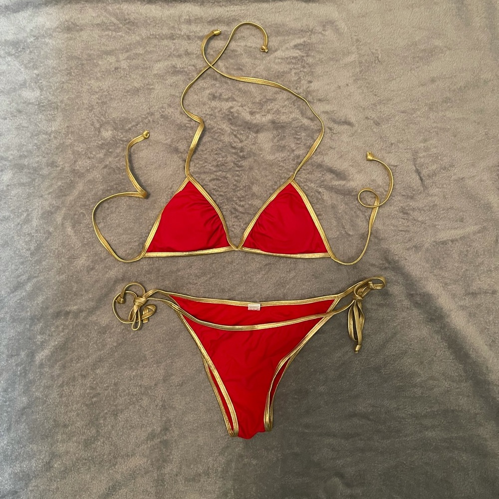 FN bikini